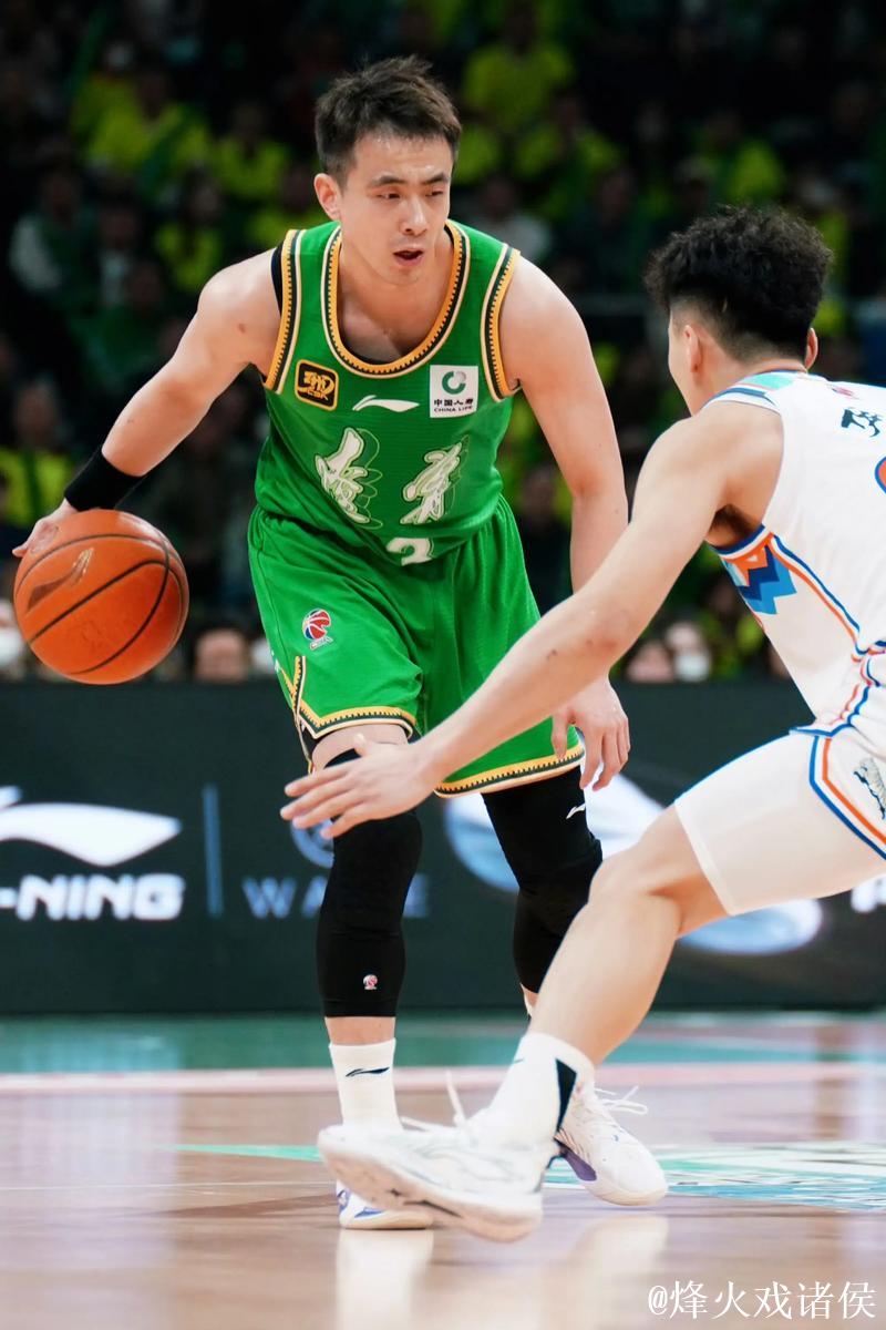 辽宁男篮主场迎战新疆，赵继伟确认复出开启赛季首战